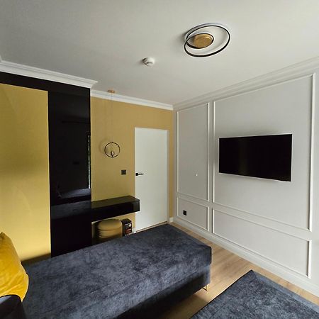 Apartament Stone Hill Z Basenem I Widokiem Na Gory シクラルスカ・ポレンバ エクステリア 写真