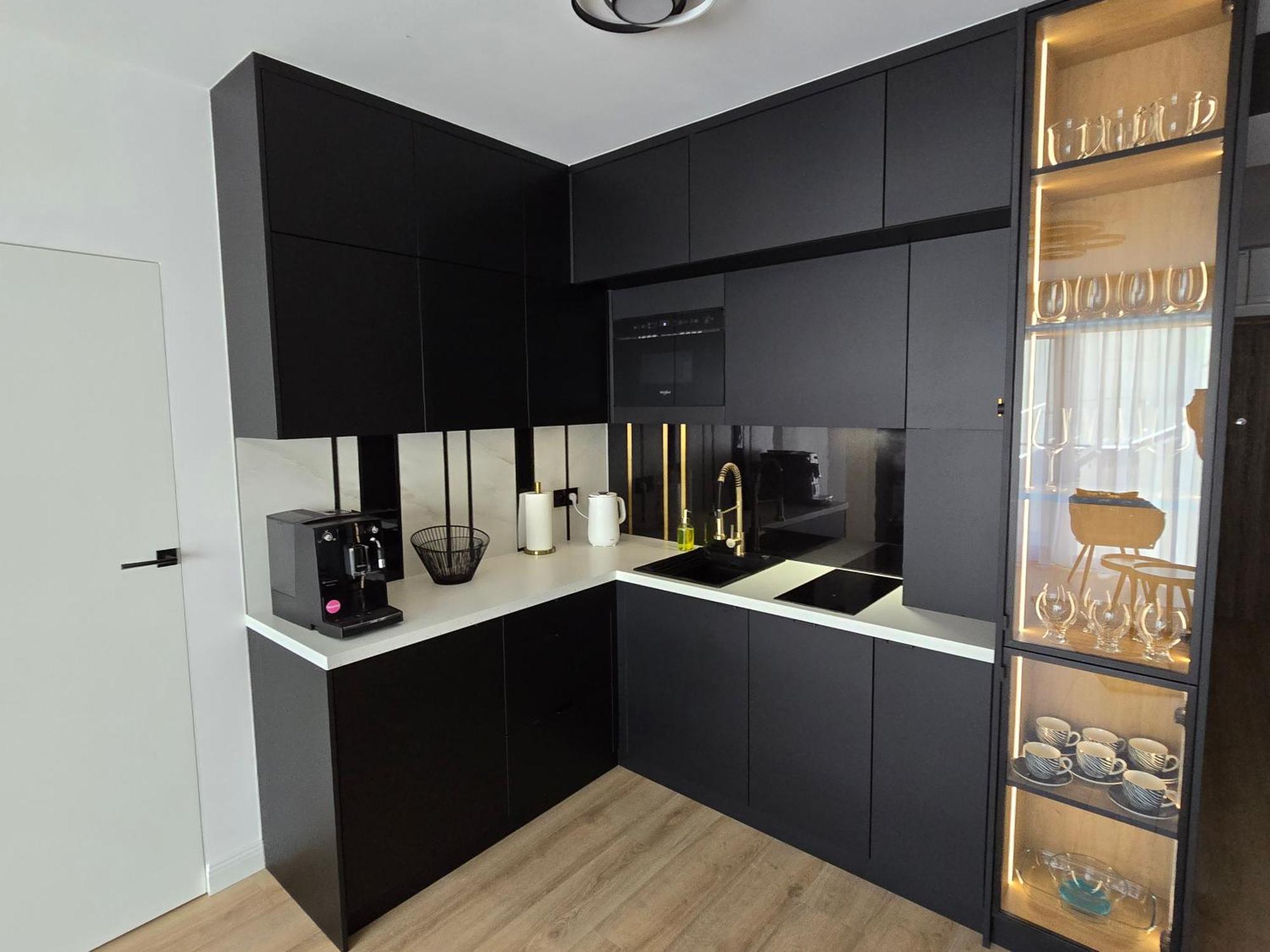Apartament Stone Hill Z Basenem I Widokiem Na Gory シクラルスカ・ポレンバ エクステリア 写真